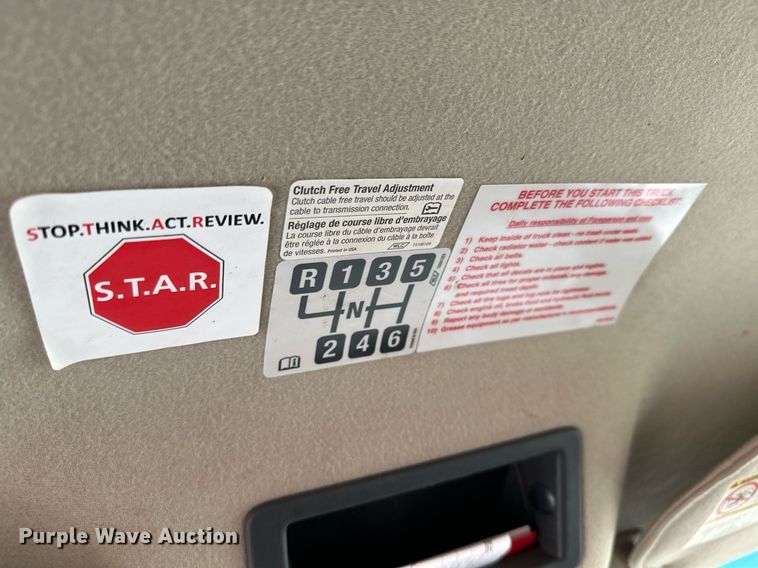 image for item MQ9367 2008 GMC C7500  forestry bucket truck