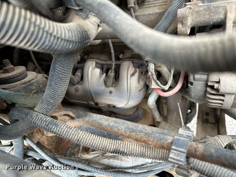 image for item MQ9367 2008 GMC C7500  forestry bucket truck