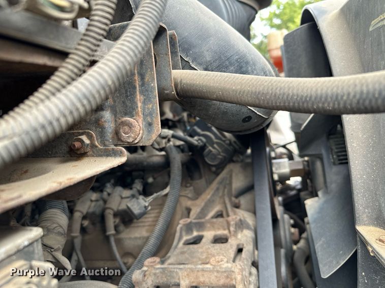 image for item MQ9367 2008 GMC C7500  forestry bucket truck