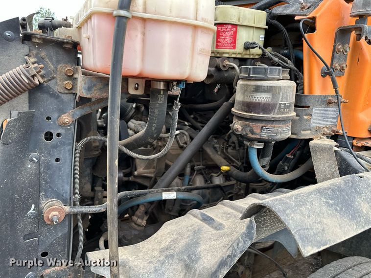 image for item MQ9367 2008 GMC C7500  forestry bucket truck