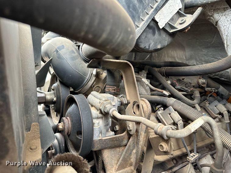 image for item MQ9367 2008 GMC C7500  forestry bucket truck