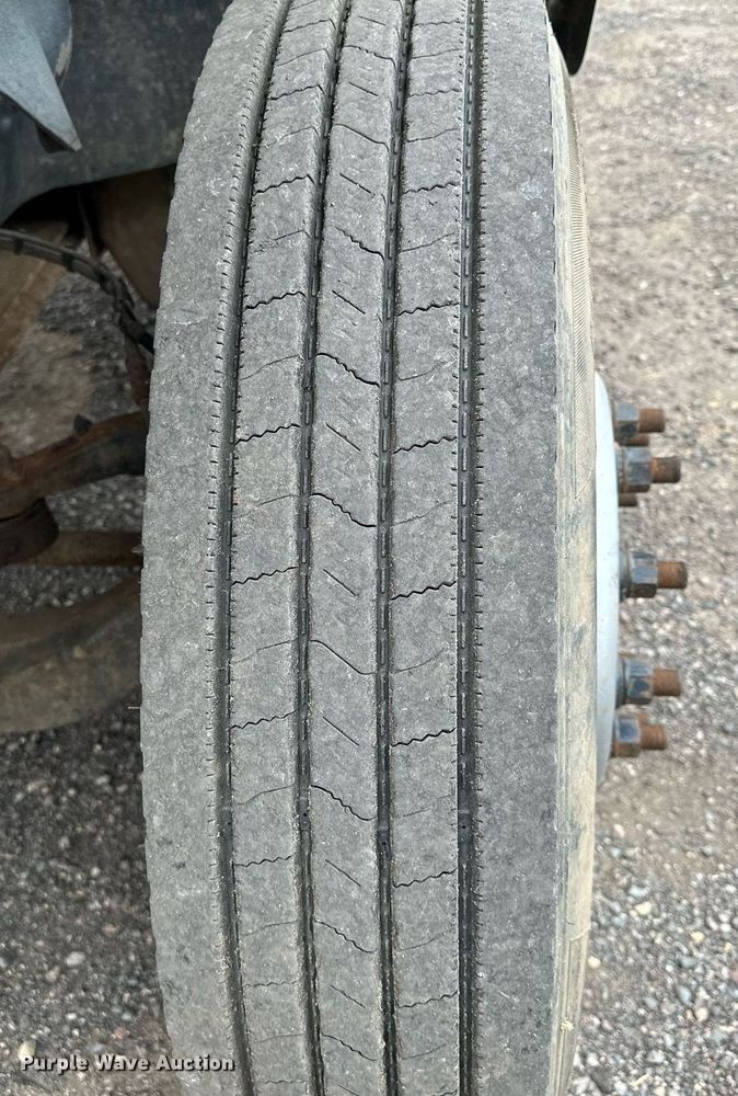 image for item MQ9367 2008 GMC C7500  forestry bucket truck