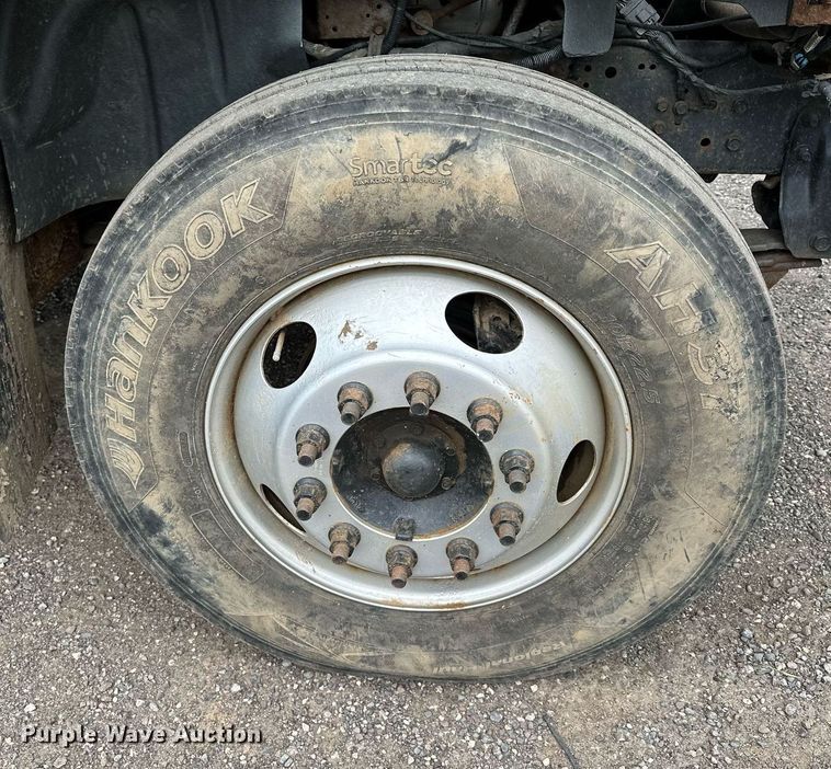 image for item MQ9367 2008 GMC C7500  forestry bucket truck