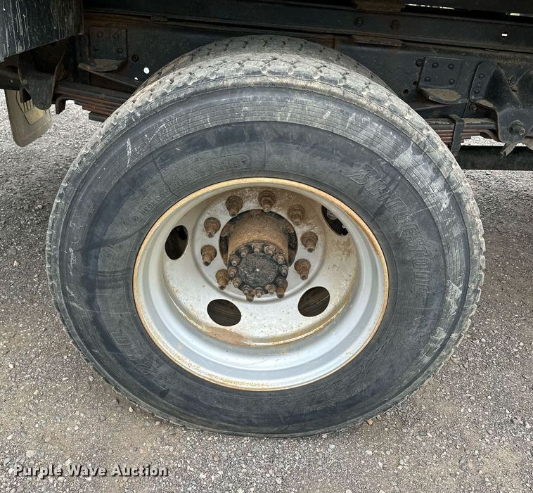 image for item MQ9367 2008 GMC C7500  forestry bucket truck