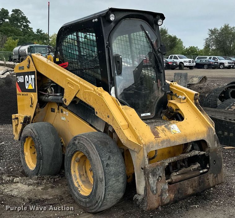 image for item MQ9370 2019 Caterpillar 246D  skid steer loader