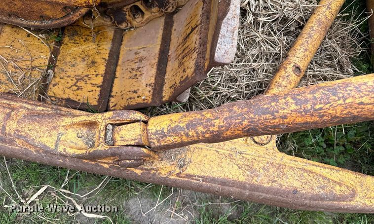 image for item MQ9376 1978 Caterpillar D6D  dozer