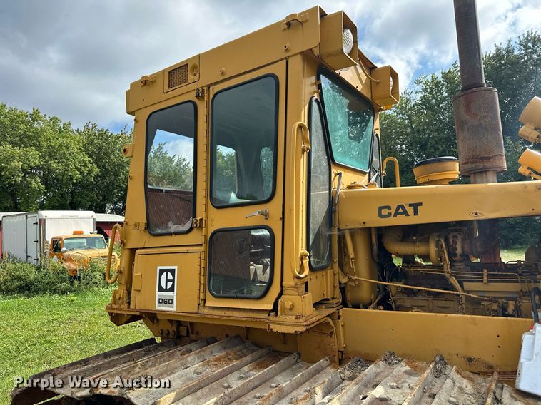 image for item MQ9376 1978 Caterpillar D6D  dozer
