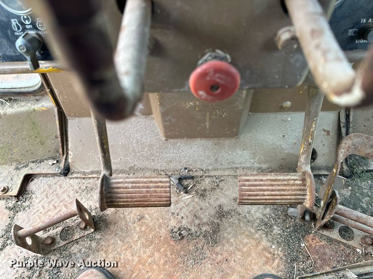 image for item MQ9376 1978 Caterpillar D6D  dozer