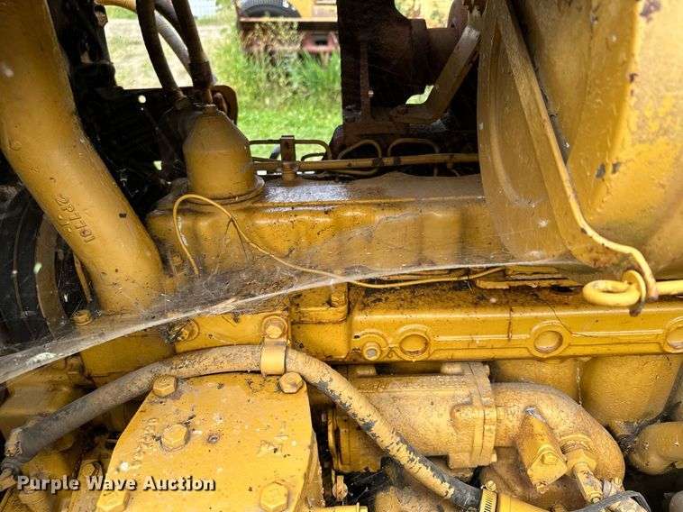 image for item MQ9376 1978 Caterpillar D6D  dozer