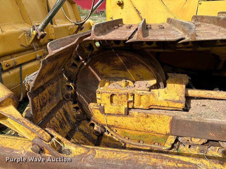 image for item MQ9376 1978 Caterpillar D6D  dozer
