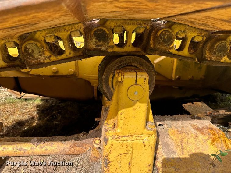 image for item MQ9376 1978 Caterpillar D6D  dozer