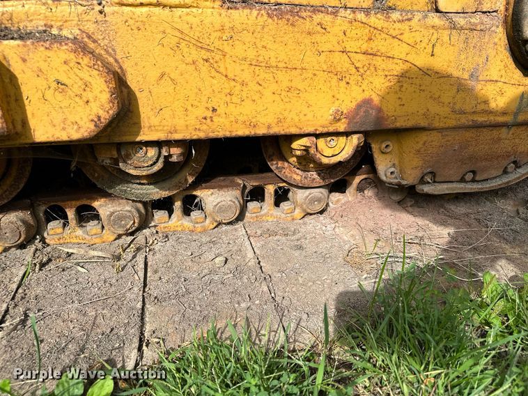 image for item MQ9376 1978 Caterpillar D6D  dozer
