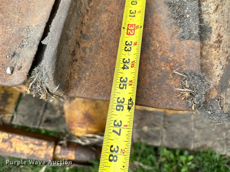 image for item MQ9376 1978 Caterpillar D6D  dozer