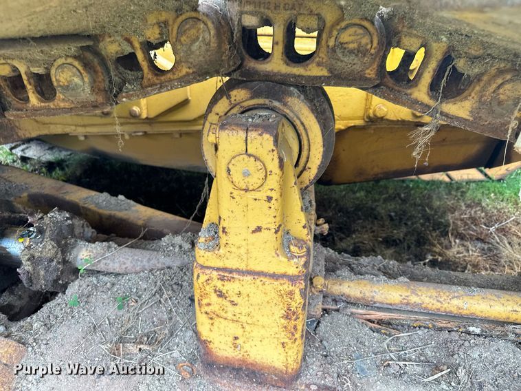image for item MQ9376 1978 Caterpillar D6D  dozer