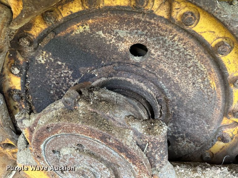 image for item MQ9376 1978 Caterpillar D6D  dozer