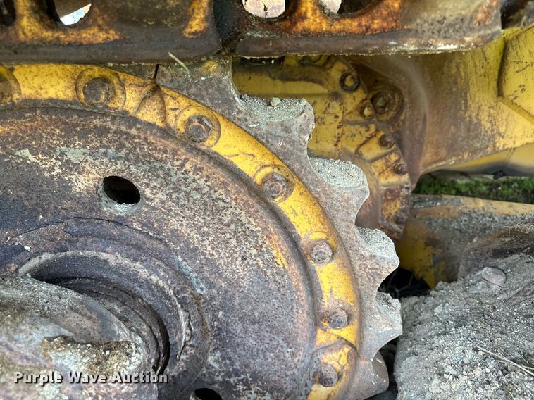 image for item MQ9376 1978 Caterpillar D6D  dozer