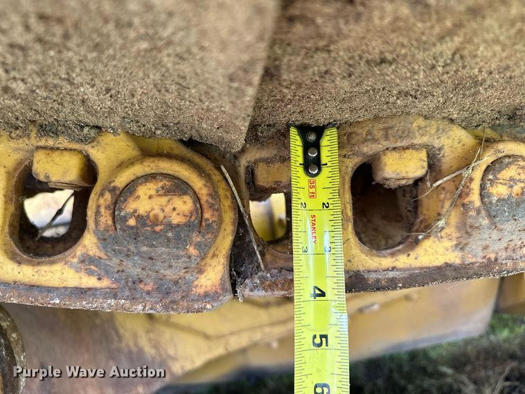 image for item MQ9376 1978 Caterpillar D6D  dozer