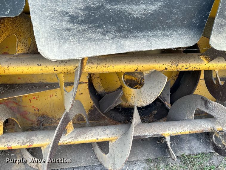 image for item MQ9377 Wasau 86-124SC-A  snow blower