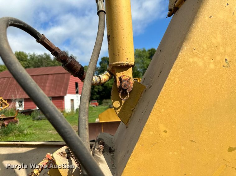 image for item MQ9377 Wasau 86-124SC-A  snow blower