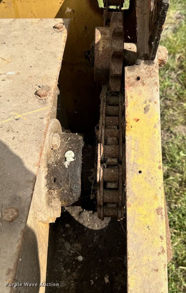 image for item MQ9377 Wasau 86-124SC-A  snow blower