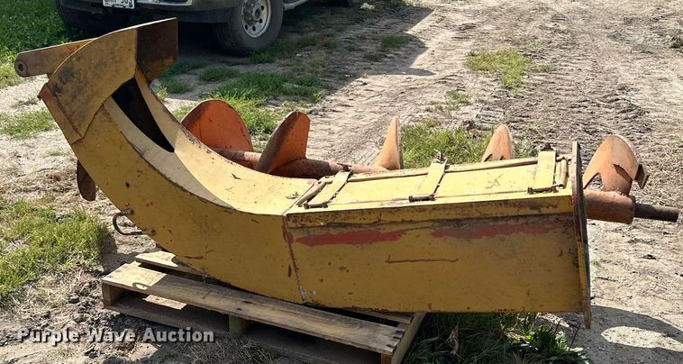 image for item MQ9377 Wasau 86-124SC-A  snow blower