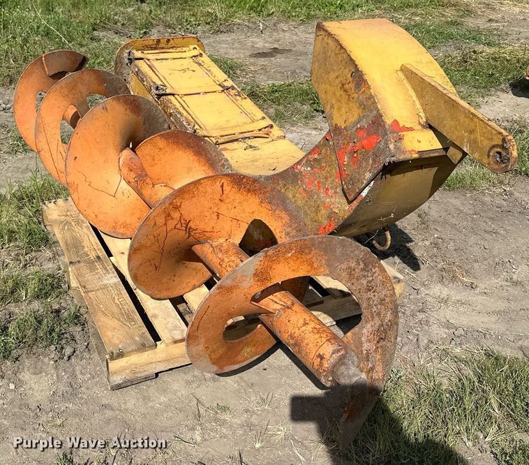 image for item MQ9377 Wasau 86-124SC-A  snow blower