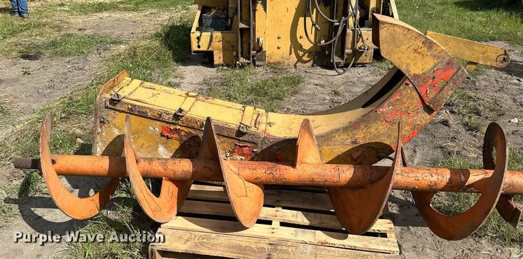 image for item MQ9377 Wasau 86-124SC-A  snow blower