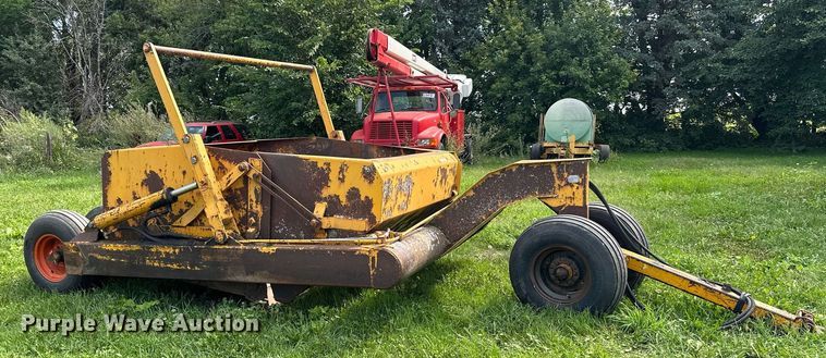 image for item MQ9378 Midland Manufacturing M86  scraper