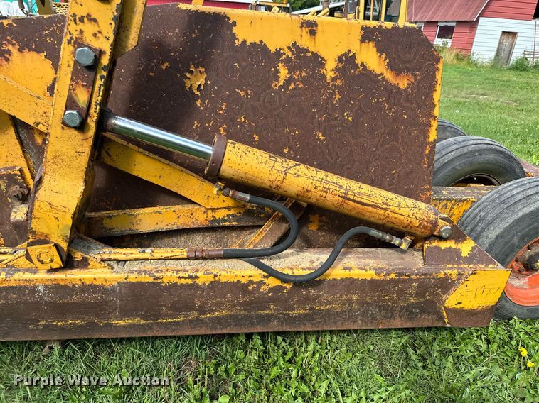 image for item MQ9378 Midland Manufacturing M86  scraper