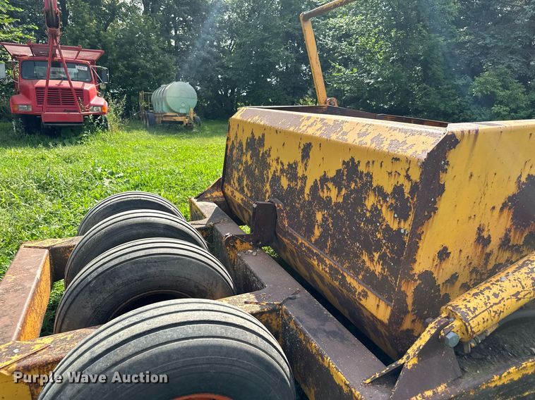 image for item MQ9378 Midland Manufacturing M86  scraper