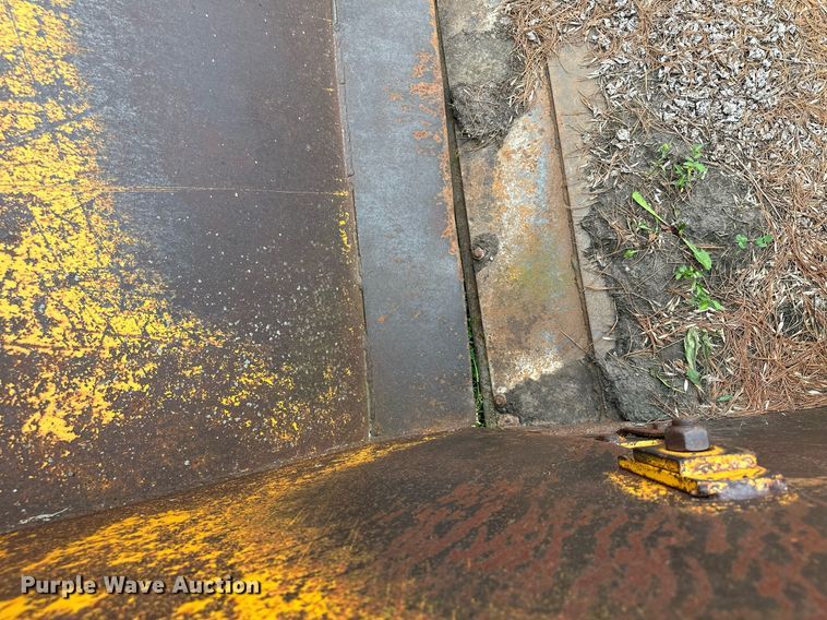 image for item MQ9378 Midland Manufacturing M86  scraper