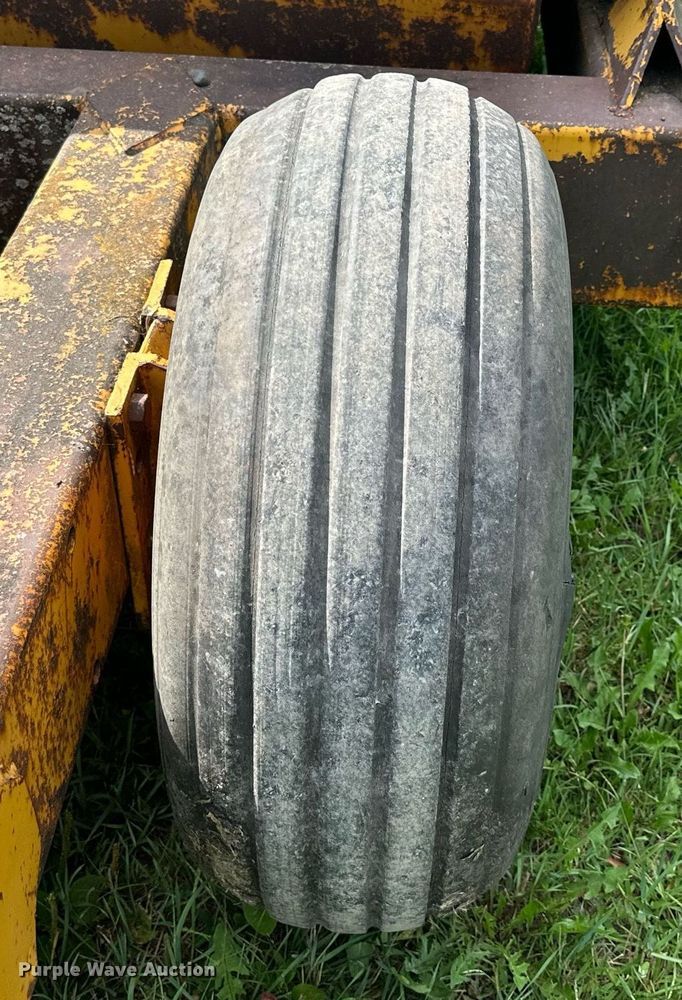 image for item MQ9378 Midland Manufacturing M86  scraper