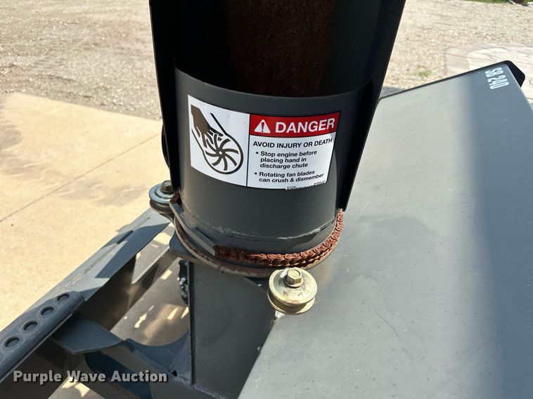 image for item MQ9382 2014 Bobcat SB240X 72  skid steer snow blower