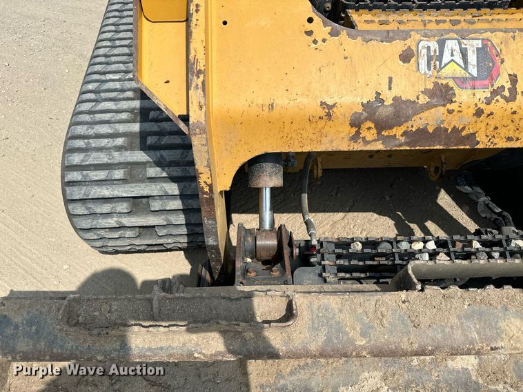 image for item MQ9387 2020 Caterpillar 299D3  tracked skid steer loader