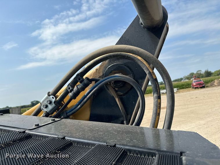 image for item MQ9387 2020 Caterpillar 299D3  tracked skid steer loader