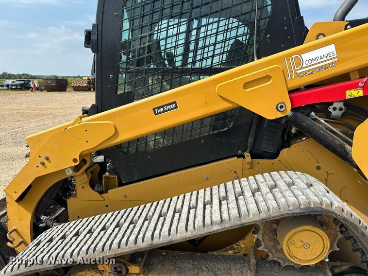 image for item MQ9387 2020 Caterpillar 299D3  tracked skid steer loader