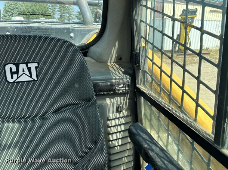 image for item MQ9387 2020 Caterpillar 299D3  tracked skid steer loader