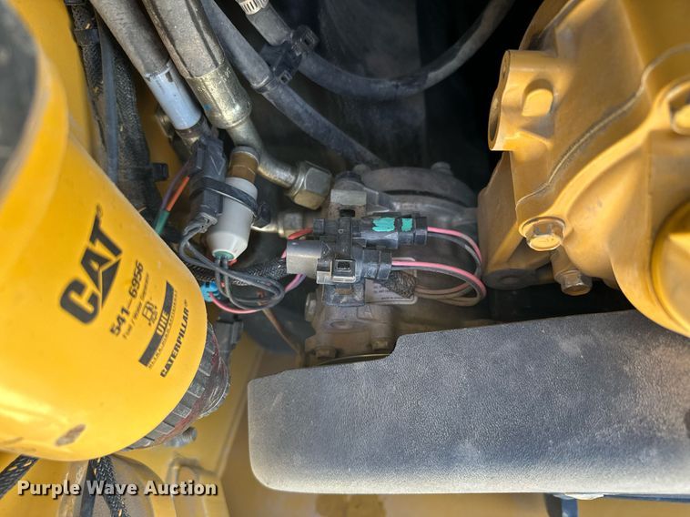 image for item MQ9387 2020 Caterpillar 299D3  tracked skid steer loader