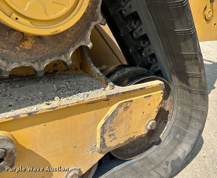 image for item MQ9387 2020 Caterpillar 299D3  tracked skid steer loader