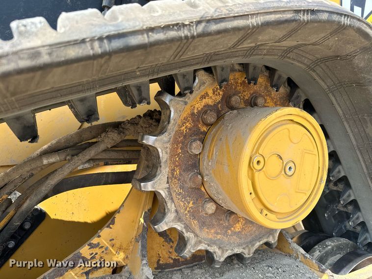 image for item MQ9387 2020 Caterpillar 299D3  tracked skid steer loader