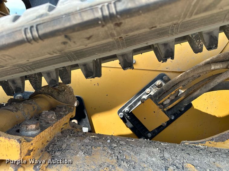 image for item MQ9387 2020 Caterpillar 299D3  tracked skid steer loader