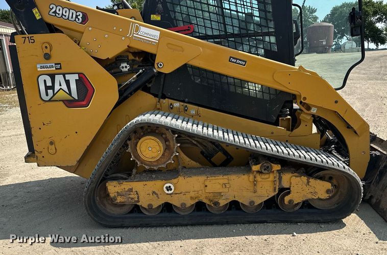 image for item MQ9387 2020 Caterpillar 299D3  tracked skid steer loader