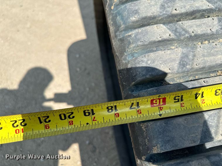 image for item MQ9387 2020 Caterpillar 299D3  tracked skid steer loader