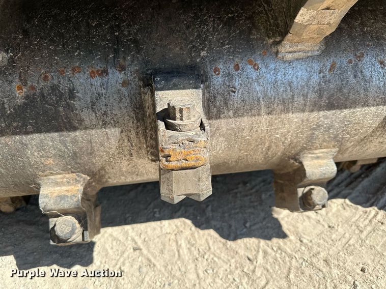 image for item MQ9388 2015 Terex PT-110  tracked skid steer loader