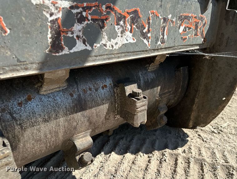 image for item MQ9388 2015 Terex PT-110  tracked skid steer loader