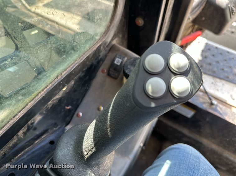 image for item MQ9388 2015 Terex PT-110  tracked skid steer loader