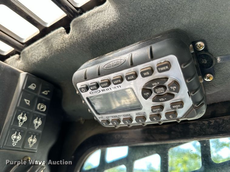 image for item MQ9388 2015 Terex PT-110  tracked skid steer loader