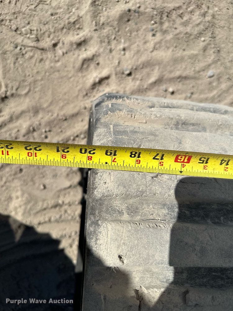 image for item MQ9388 2015 Terex PT-110  tracked skid steer loader