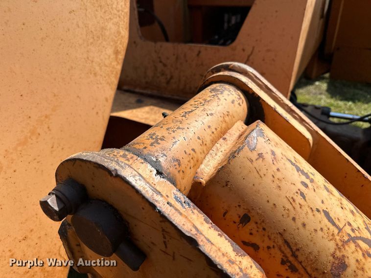 image for item MQ9391 Lull 1044C-54 telehandler