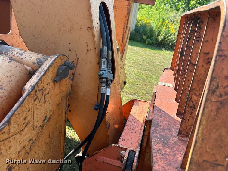 image for item MQ9391 Lull 1044C-54 telehandler